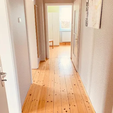 Ferienwohnung Kirbis In Meiningen 公寓 *