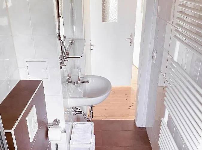 Ruhig, Modern & Naehe Altstadt! * Meiningen