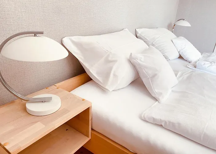 Ruhig, Modern & Naehe Altstadt! Appartement Meiningen